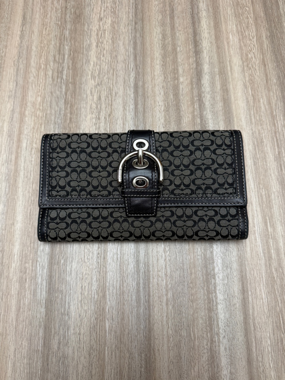 Vintage Coach Soho Signature Jacquard Buckle Trifold Wallet Black & Gray Y2K